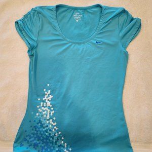 Nike Girl Blue Shirt Sport fit, Pettie/Small
